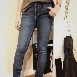 hollister dark wash jeans | size 3r